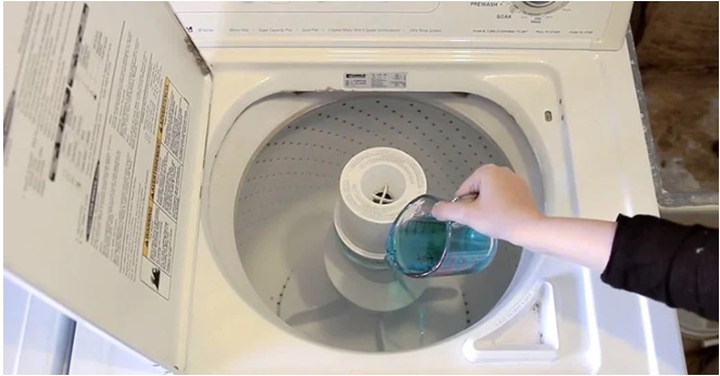 Cách vệ sinh máy giặt mà không cần tháo lồng giặt, vừa đơn giản lại an toàn và tiết kiệm-1