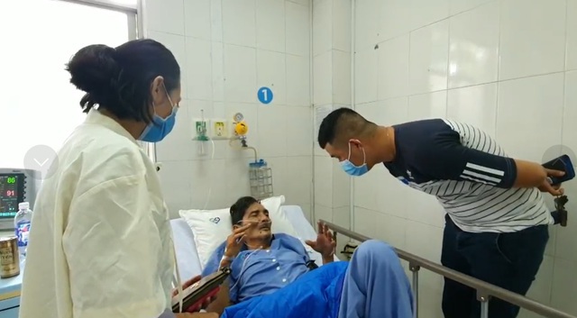 Cuộc đời Thương Tín trước khi rơi vào cảnh hết tiền, vợ kém 32 tuổi ôm con bỏ đi-6