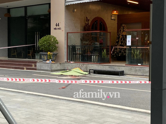 Hà Nội: Cụ bà 76 tuổi rơi từ tầng cao chung cư tử vong thương tâm-1