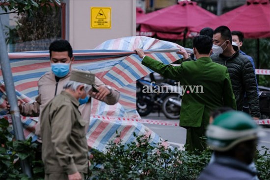 Vụ cụ bà rơi từ tầng cao chung cư tử vong ở Hà Nội: Lưới an toàn ban công có dấu vết bị phá