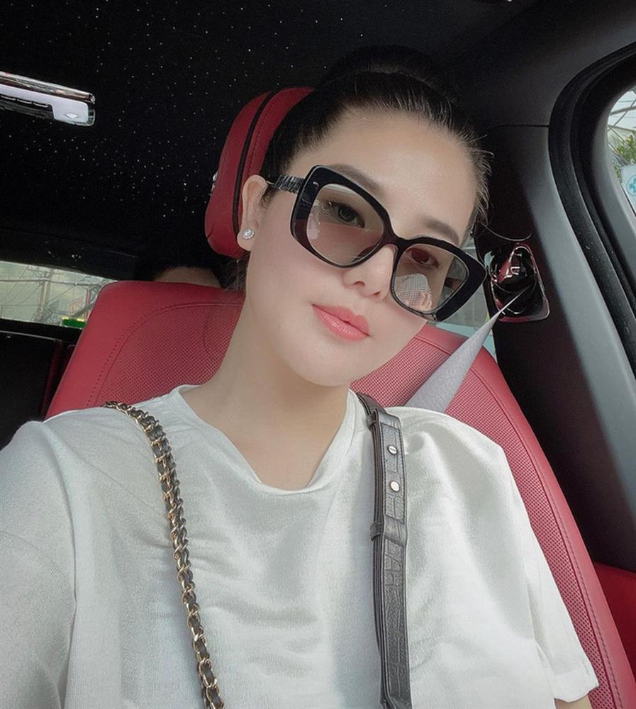 Hội hot girl, dâu hào môn cân đẹp sự nghiệp làm mẹ bỉm sữa: Vẫn xinh, vẫn thần thái, thậm chí khí chất còn tăng lên-4