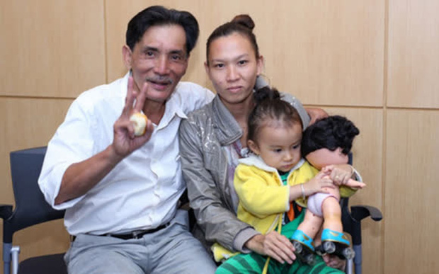 Được quyên góp 800 triệu và 1 chiếc ô tô, sau 8 tháng nghệ sĩ Thương Tín không còn cả tiền để mua thức ăn-9