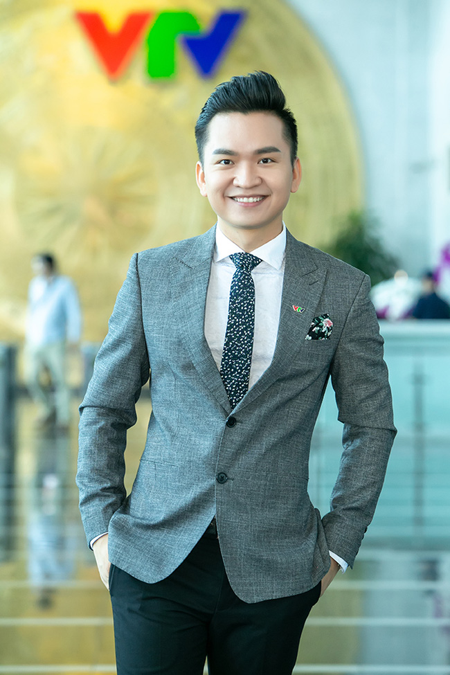 BTV kín tiếng nhất Chuyển động 24h khoe ảnh con gái bụ bẫm nhưng lại không muốn con giống bố vì lý do này!-3