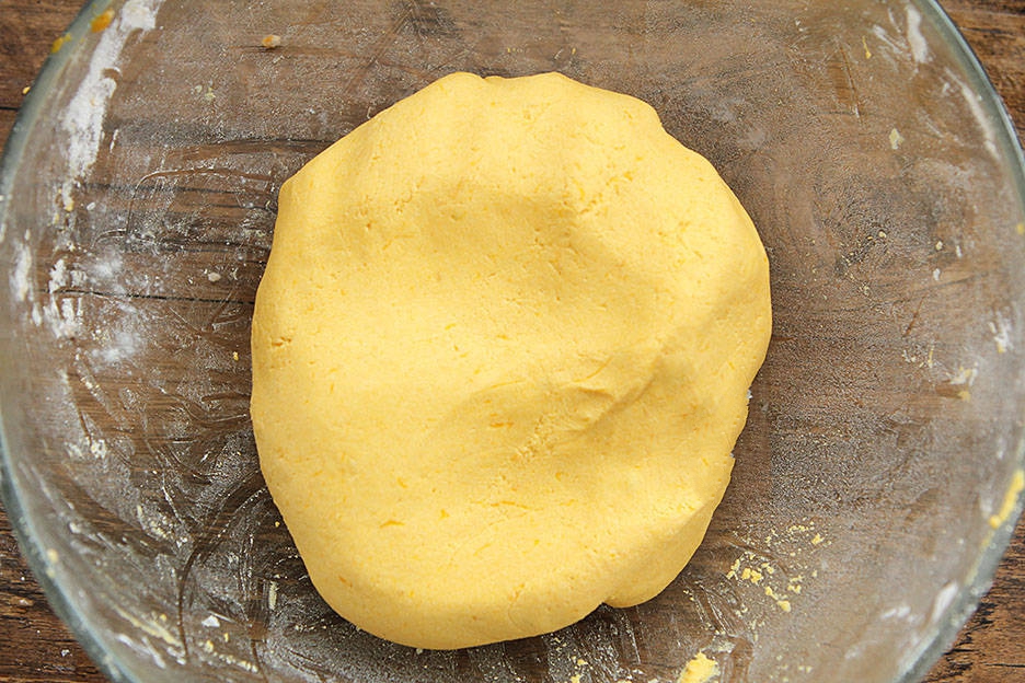 Thêm 1 nguyên liệu cực quen thuộc này vào món chè khoai, chị em sẽ ngạc nhiên với độ ngon được nâng lên tầm cao mới-2