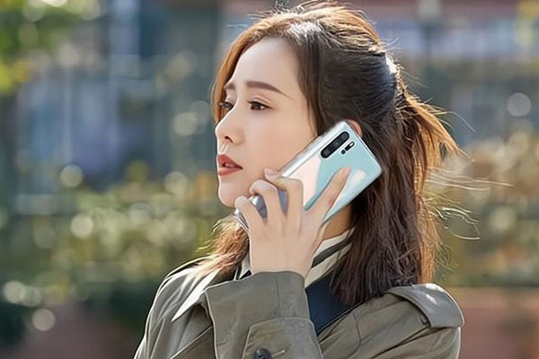 Ly hôn mới phát hiện có thai, bụng bầu lớn muốn gây bất ngờ cho chồng cũ, hàng xóm nói một câu tôi sững sờ tại chỗ-2