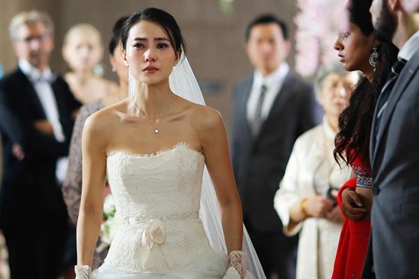 Đưa mẹ chồng đi mua đồ, sẵn tiện tôi vạch trần bộ mặt ngoan hiền của chồng khiến cả nhà họ phải ngã ngửa-1