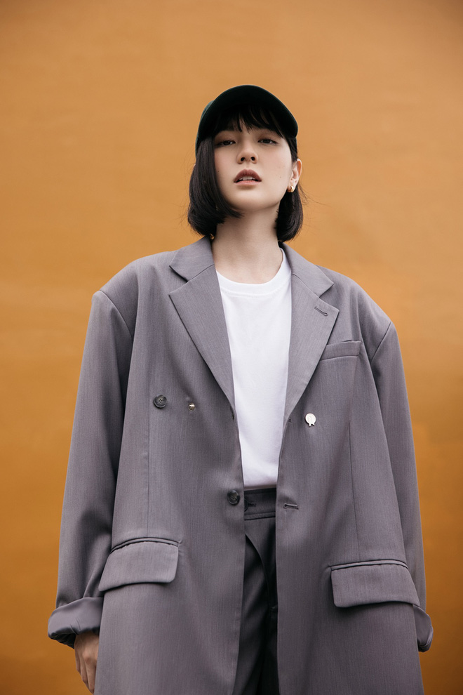 Hải Tú được ông trùm săn chân dài nhận xét sau 1 buổi đi cafe: Lâu lắm rồi mới bồn chồn về một vẻ đẹp đến nao lòng-8