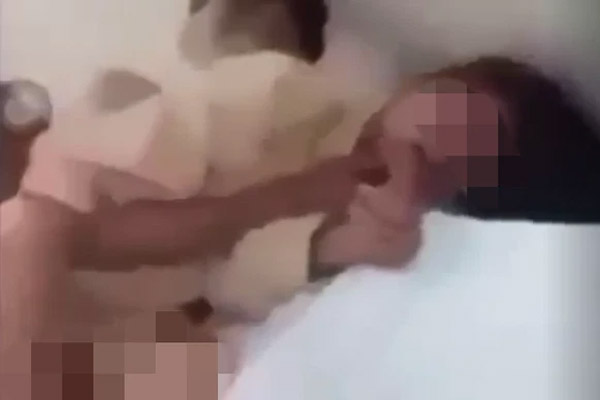 Chung cư ở Hà Nội tranh cãi nảy lửa chuyện có khóa cửa thoát hiểm để phòng dịch?-2