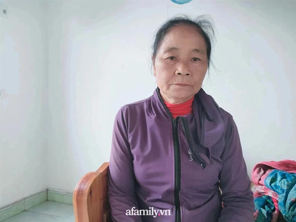 Thảm cảnh cụ bà không chồng không con, thần kinh không ổn định, lay lắt sống một mình trong căn nhà tình thương-4