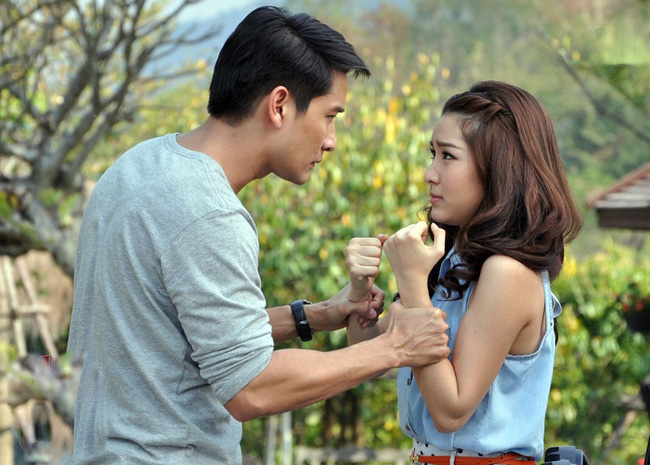 10 năm sống trong cuộc hôn nhân không tiếng nói, vô tình nghe anh thợ sửa xe hỏi 1 câu, vợ lập tức đưa ra quyết định không ngờ-2