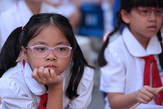 'Học sinh không tiêm vắc xin vẫn được đi học bình thường'