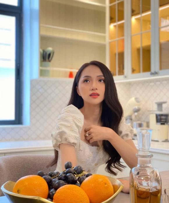 Sau vài góc ảnh nhá hàng, Hương Giang chính thức khoe ngóc ngách xịn xò bên trong biệt thự triệu đô-2