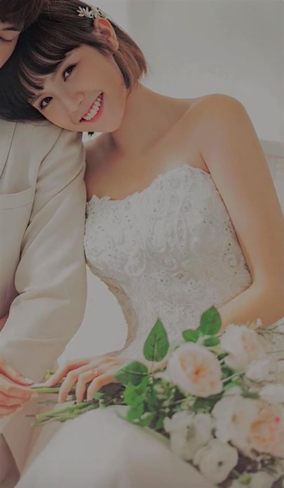 Lộ ảnh Hải Tú mặc đồ cô dâu giữa nghi vấn đã sinh con và sắp kết hôn với Sơn Tùng?-1
