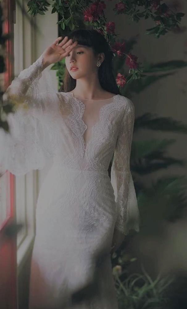 Lộ ảnh Hải Tú mặc đồ cô dâu giữa nghi vấn đã sinh con và sắp kết hôn với Sơn Tùng?-4