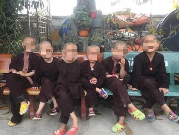 Ông Lê Tùng Vân - Tịnh thất Bồng Lai dạy các chú tiểu học bằng phương pháp siêu phàm?-3