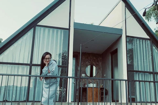 BTV Hoài Anh bất ngờ ngừng dẫn bản tin Thời sự 19h-6