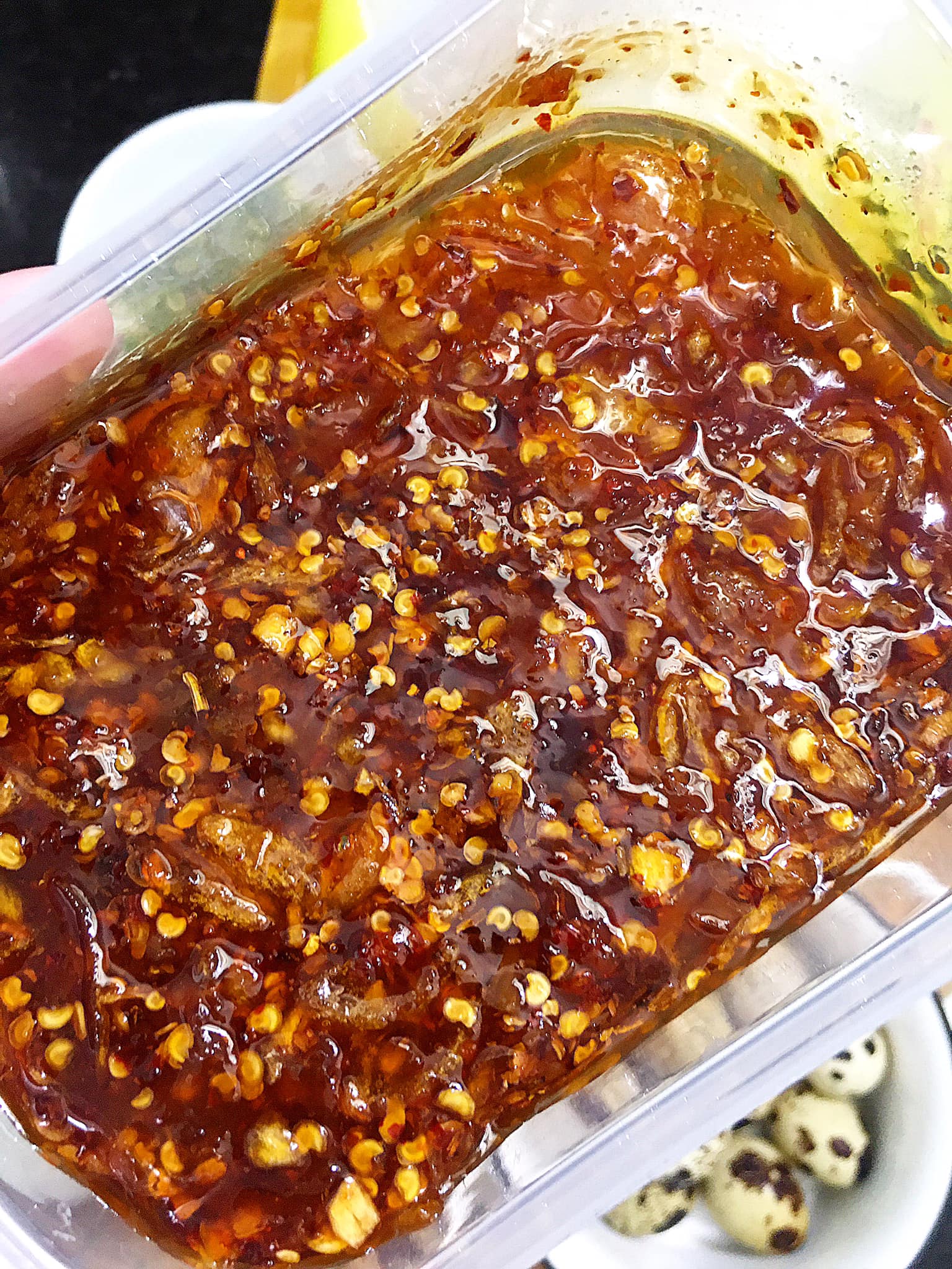 Muốn kho cá rã đông không bị tanh, chỉ cần cho thứ này vào-5