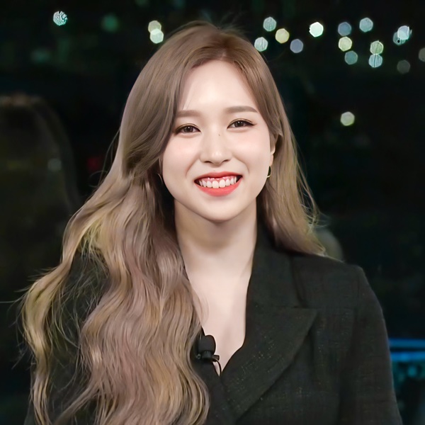 5 kiểu tóc xoăn này quá trẻ xinh, nên được sao Hàn lăng xê mãi không chán-15