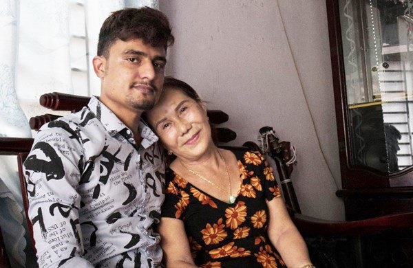 Cuộc sống cụ bà 65 lấy chồng 24 tuổi người Pakistan khiến MXH sửng sốt bây giờ ra sao?-2