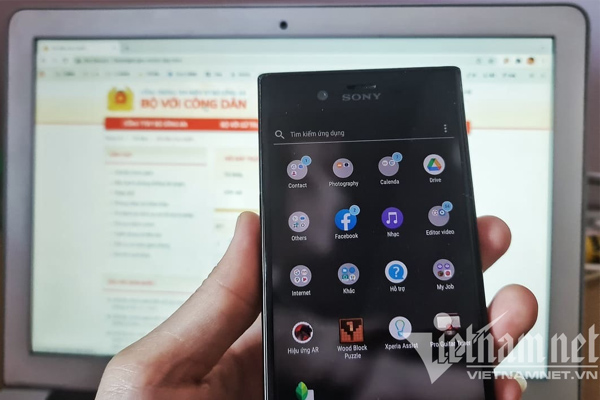 Trường hợp nào công an được kiểm tra điện thoại di động của công dân?-1