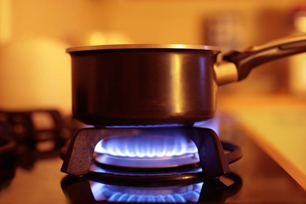 Giá gas ngày càng đắt, áp dụng ngay những mẹo này để bạn tiết kiệm hơn 50% lượng gas nấu nướng-1
