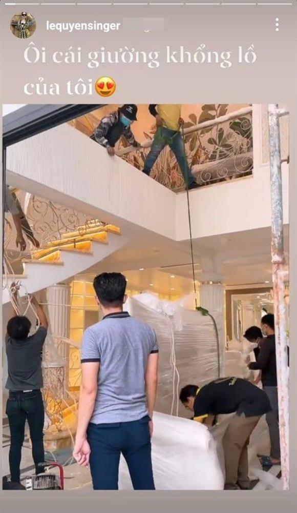 Bên trong nhà dát vàng rực, Lệ Quyên tậu thêm giường khổng lồ khiến 10 người chật vật-2