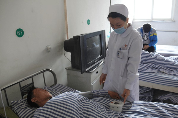 WHO kêu gọi tránh xa một loại độc tố nguy hiểm, dễ sinh sôi trong thực phẩm ngâm lâu, ăn ít cũng có thể gây tổn thương gan, ung thư gan rất nhanh-1