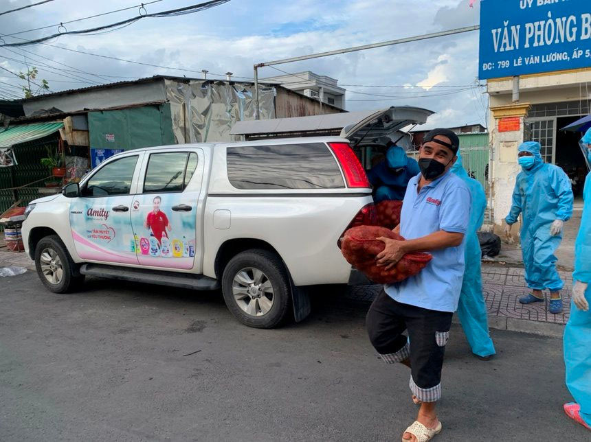 Sự thật thông tin MC Quyền Linh dương tính Covid-19, phải dùng máy thở?-2