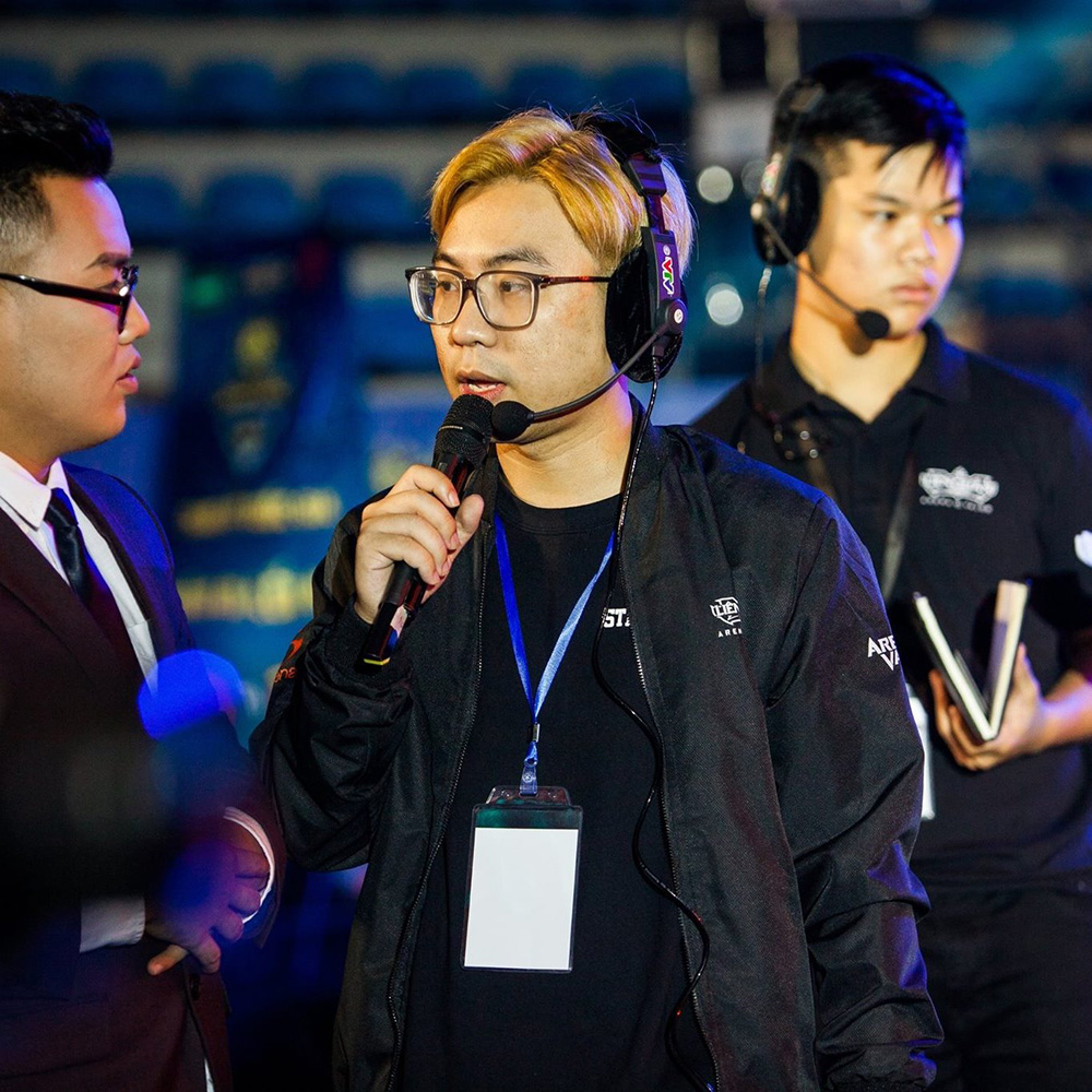 Lứa MC trẻ của VTV lấy chồng, mang cả dàn CEO giàu có, tài giỏi về làm rể nhà đài-5
