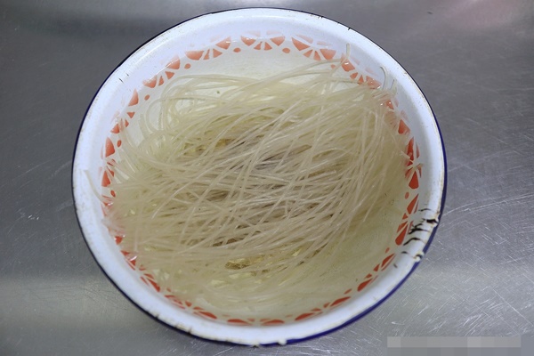 Miến xào theo cách này, càng ăn càng thích, không bị ngán lại giàu dinh dưỡng-6