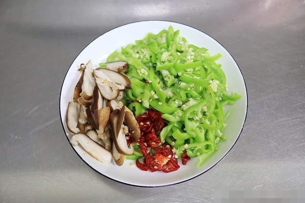 Miến xào theo cách này, càng ăn càng thích, không bị ngán lại giàu dinh dưỡng-7