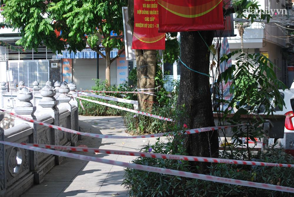 Hà Nội: Phong tỏa con ngõ ở Khương Thượng ghi nhận 16 ca F0 nguồn lây từ thợ xây-5