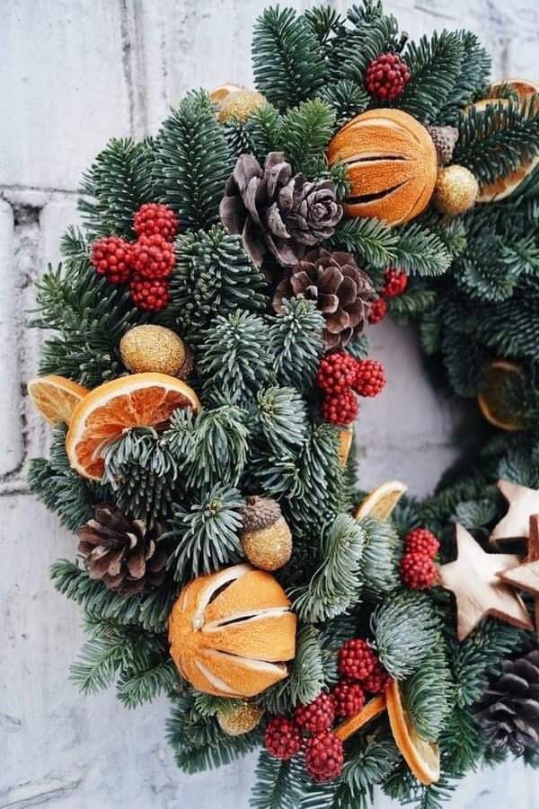 Thông Noel đi máy bay về Việt Nam giá chục triệu đồng/cây vẫn hút khách-8