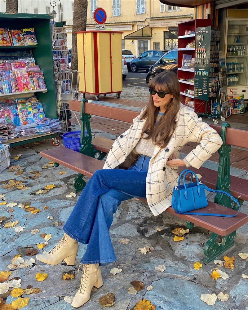 Giám đốc thời trang khuyên chị em mix quần jeans với 4 kiểu áo này: Không cần nghĩ nhiều vẫn mặc đẹp-13