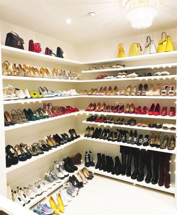 Ngắm trọn không gian biệt thự mới của Phạm Hương, siêu rộng cho 2 con chơi đùa-11