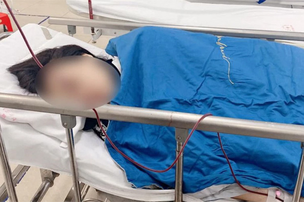 KHẨN: Hà Nội tìm người đến tượng đài ở hồ Gươm, bệnh viện, tiệm cắt tóc-1