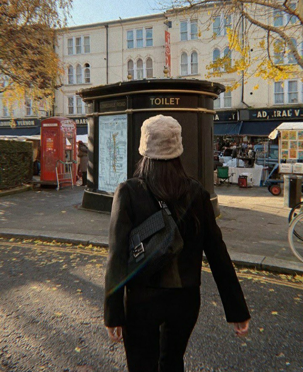 Trong xã hội tưởng như có tiền là có tất cả, đồng tiền có thật sự là đấng toàn năng không?-1