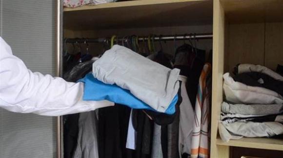Dù tủ có rộng đến đâu cũng không nên treo ba loại quần áo trong tủ. Không nhiều người biết về điều này-3