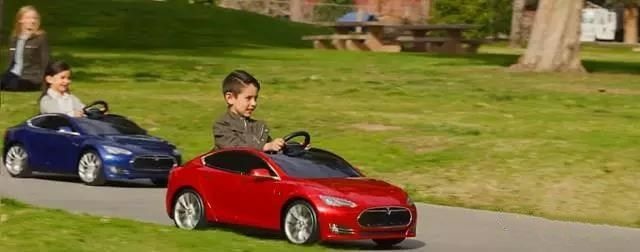 Giới nhà giàu cũng phân tầng dữ lắm: Nhìn cách nuôi dạy con là biết, người giàu sụ dạy khác hẳn người giàu sương sương-1