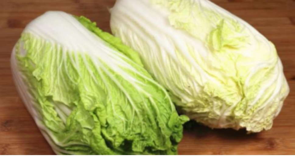 Mua cải thảo đừng chú ý màu xanh hay màu trắng: Chỉ cần nhìn đúng 1 điểm là biết rau ngon, không ngậm thuốc-1