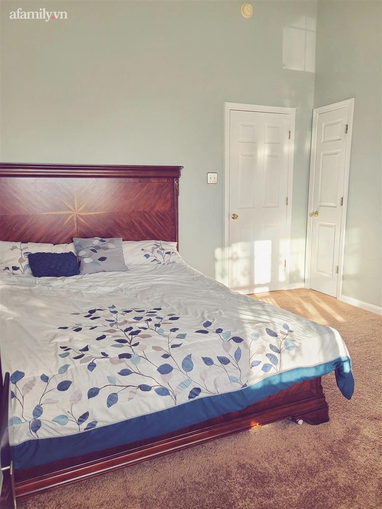 Ngắm ngôi nhà theo phong cách vintage, sân vườn bát ngát hoa đẹp như tranh vẽ của mẹ Việt ở Mỹ-6