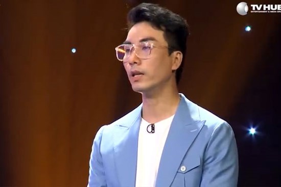 Tuyên bố 'không sinh được con trai thì ly hôn' ngay trên sóng truyền hình, chàng trai khiến người xem phẫn nộ