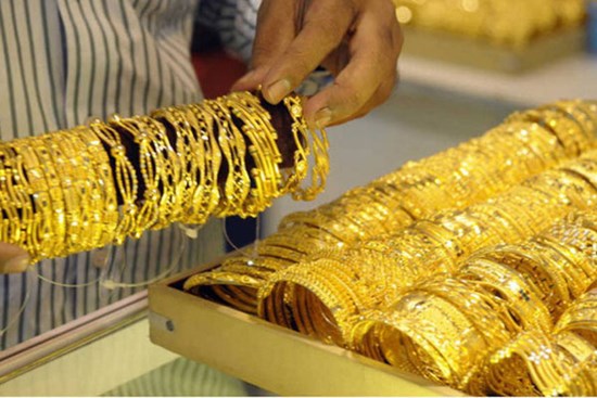 Giá vàng hôm nay 30/11: Tụt giảm khi chạm ngưỡng nhạy cảm