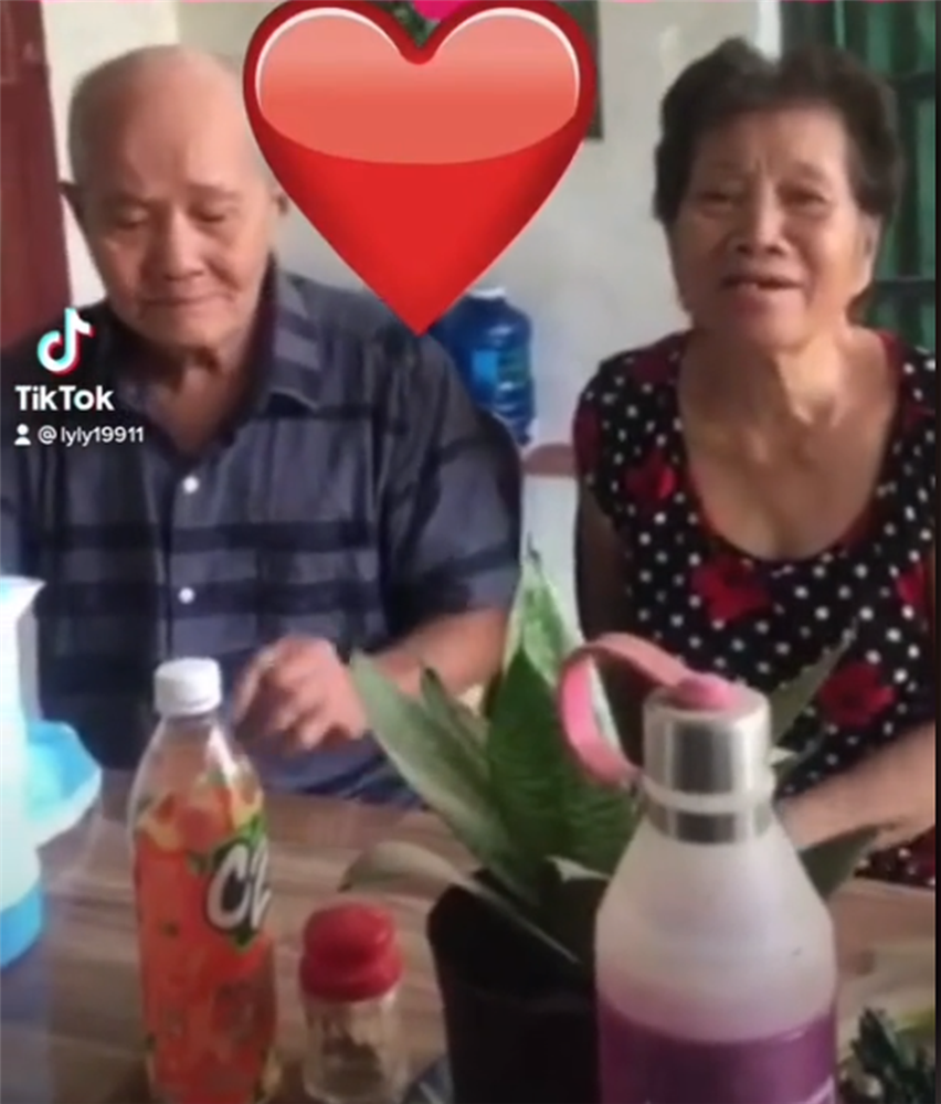 Cụ ông 83 tuổi lên Sài Gòn tìm việc, tối ngủ gầm cầu: MTQ xác minh sự thật khác-7