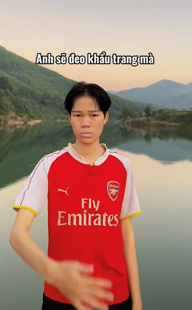 Hot boy 1,8 triệu follow để lộ nhan sắc sau lớp khẩu trang, netizen suýt quay xe cho đến khi biết sự thật-2