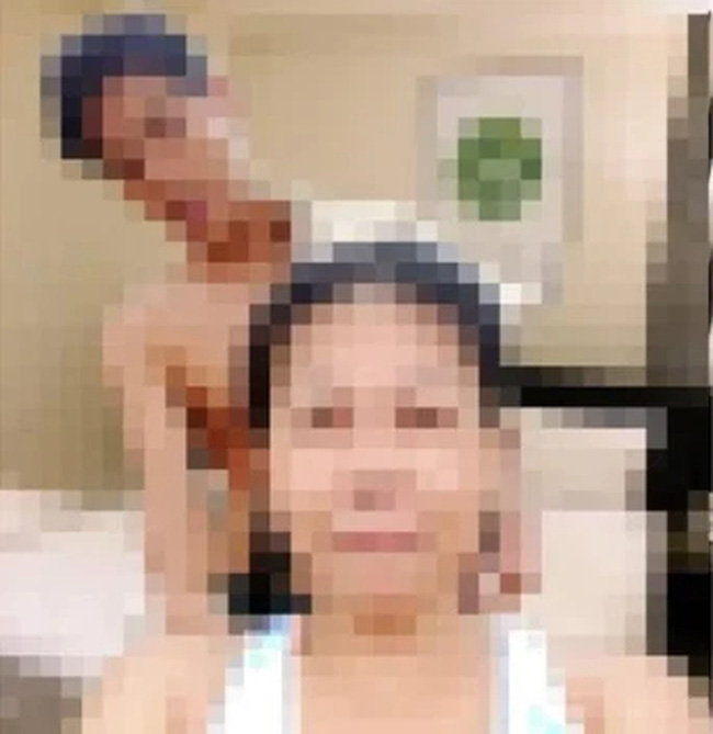 Sau sự cố lên giường, chàng trai trẻ cưới luôn bà chủ giàu có hơn 30 tuổi, khoe căn hộ sang xịn sắp được sang tên-1