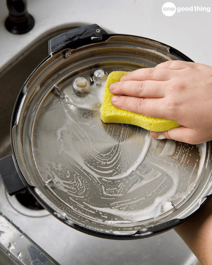 Hướng dẫn chị em cách làm sạch hiệu quả lại còn giúp kéo dài tuổi thọ” của nồi áp suất-7