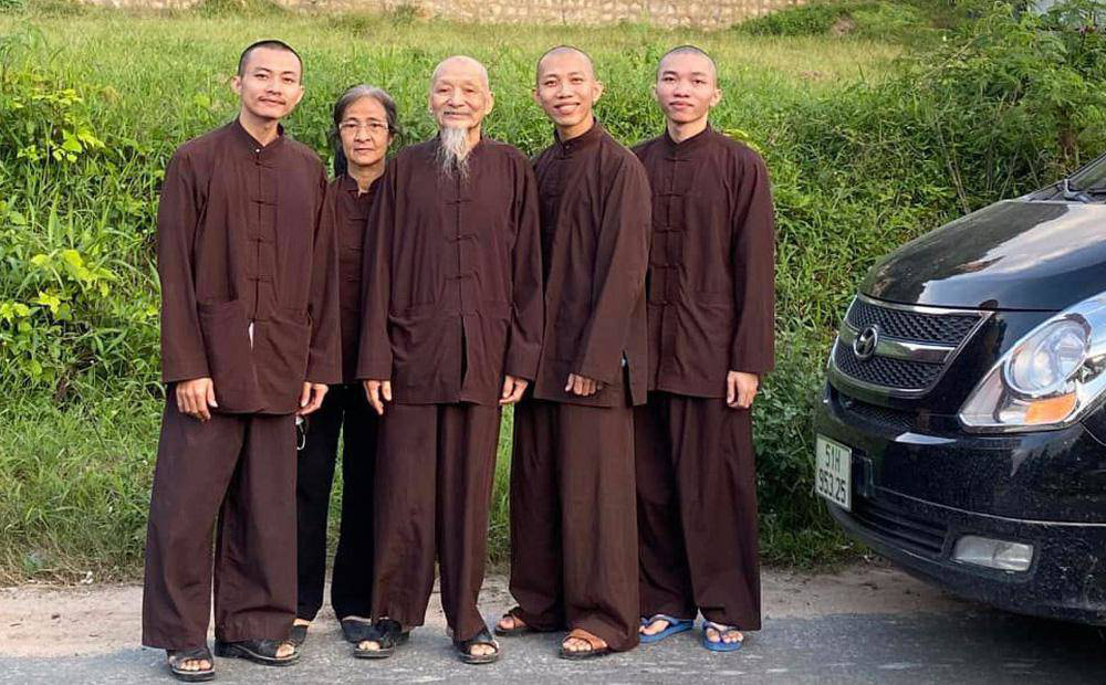 Ông Lê Tùng Vân tự xưng là người tu hành nhưng vẫn nuôi trồng thủy sản để bán?-3