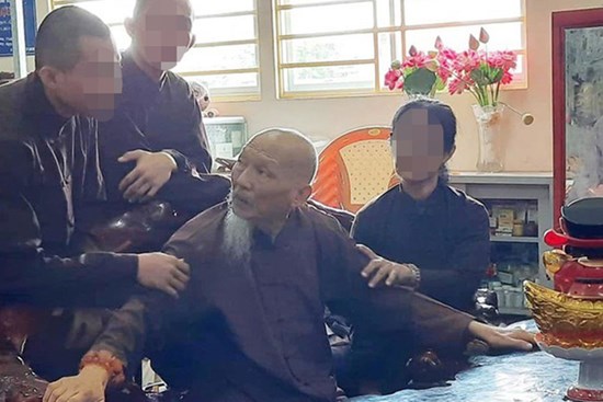 Ông Lê Tùng Vân tự xưng là 'người tu hành' nhưng vẫn nuôi trồng thủy sản để bán?