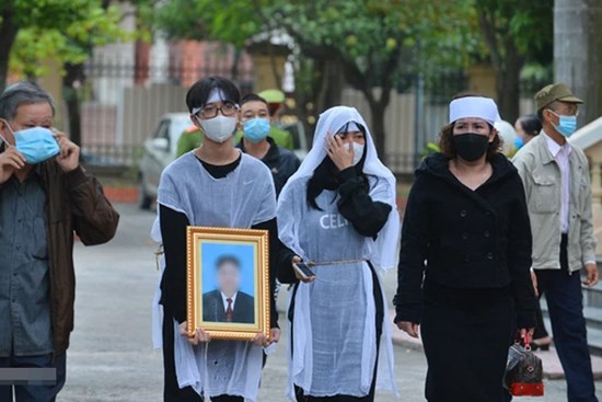 Vụ giết người, đốt xác chủ nợ ở Hải Dương: Gia đình bị hại kêu oan, chỉ ra 8 điểm đáng ngờ về đồng phạm của Cao Tài Năng